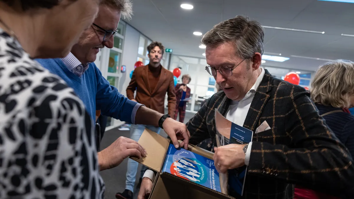 Atelierboek 2023-NHL Stenden-Marieke Balk Fotografie-2.jpg